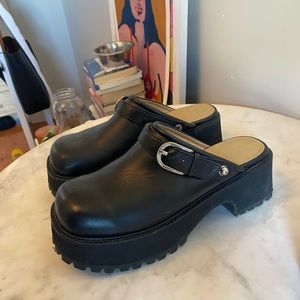 MARGE SHERWOOD 70s clogs
